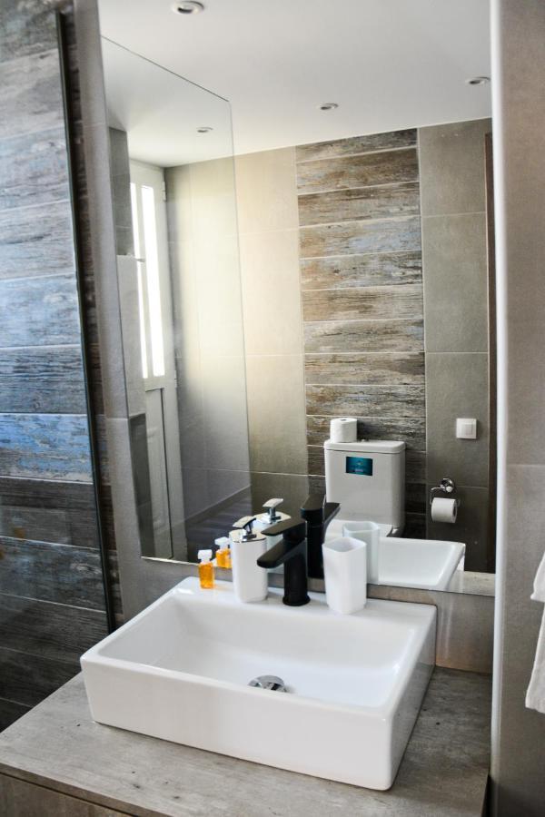 Dafni Luxury Suites أثينا المظهر الخارجي الصورة